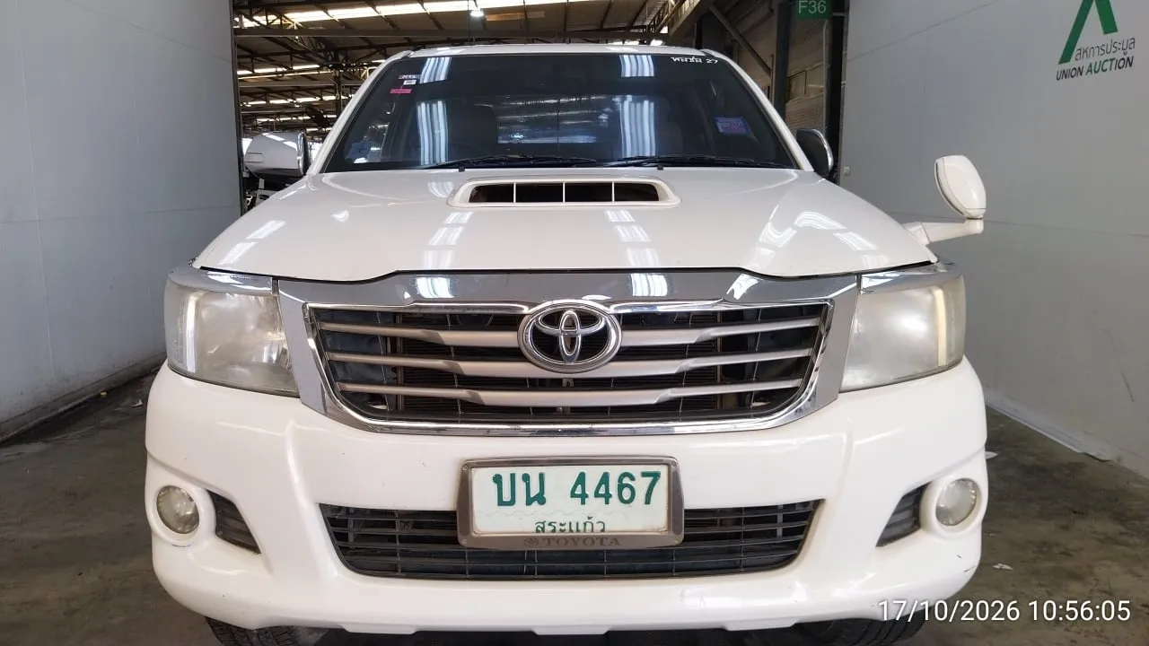 2012 Toyota Hilux Vigo – 1