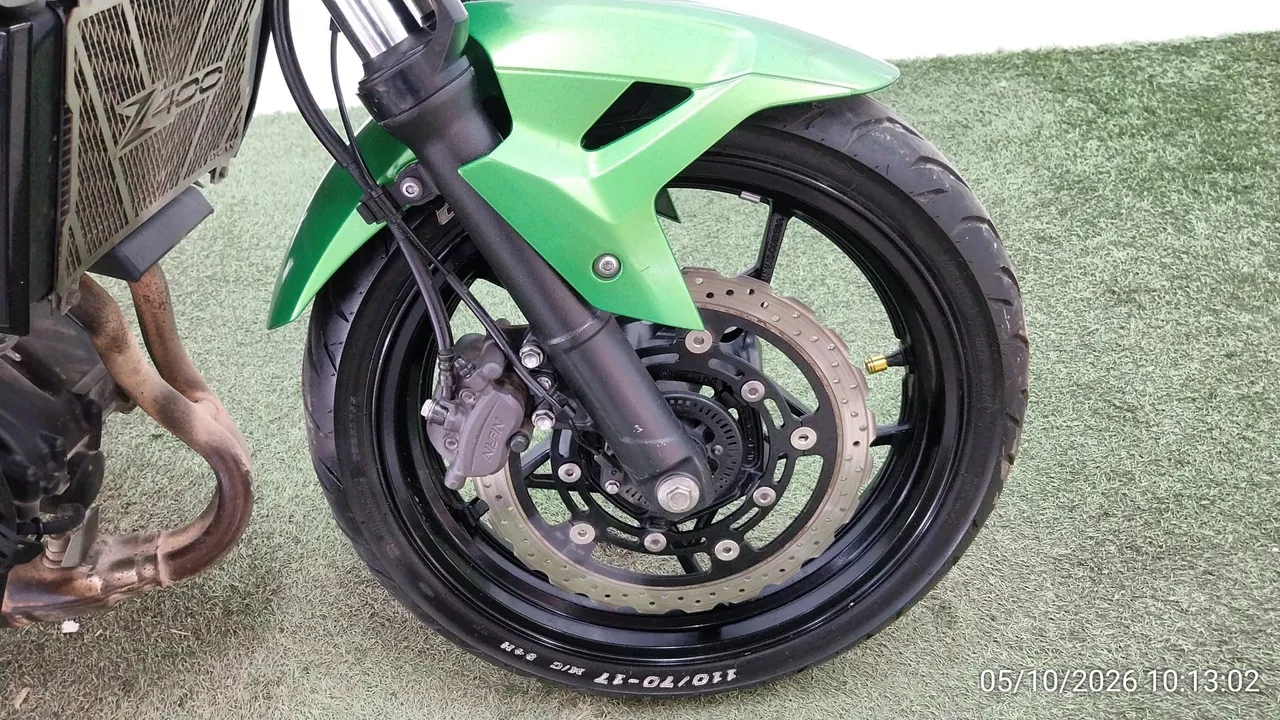 2019 Kawasaki Z400 – 10