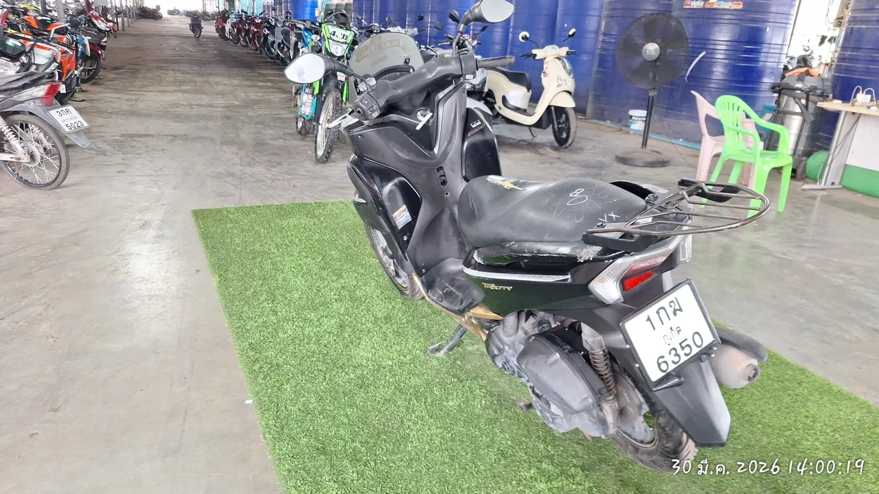 2014 Yamaha Tricity – 9