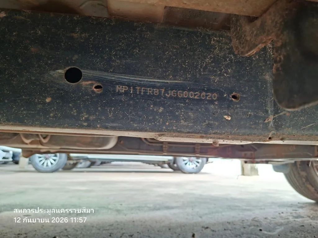 2015 Isuzu D-Max – 12