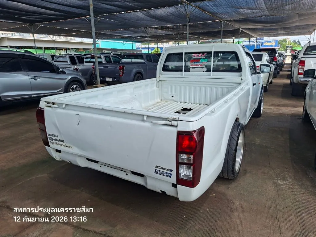 2016 Isuzu D-Max – 6