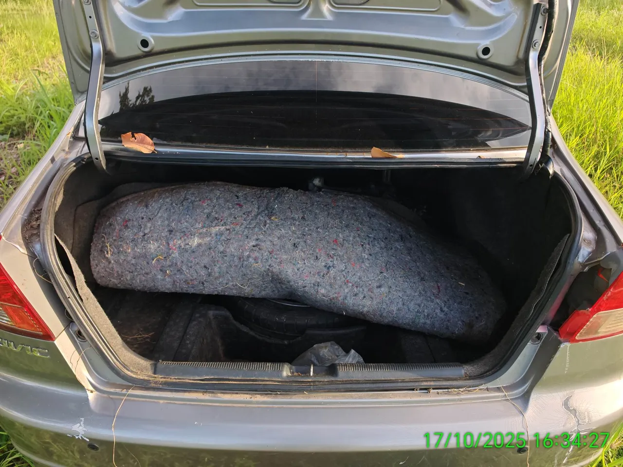2004 Honda Civic – 11