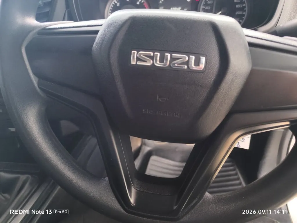 2021 Isuzu D-Max – 12