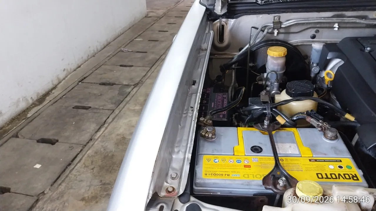 2005 Nissan Frontier – 11
