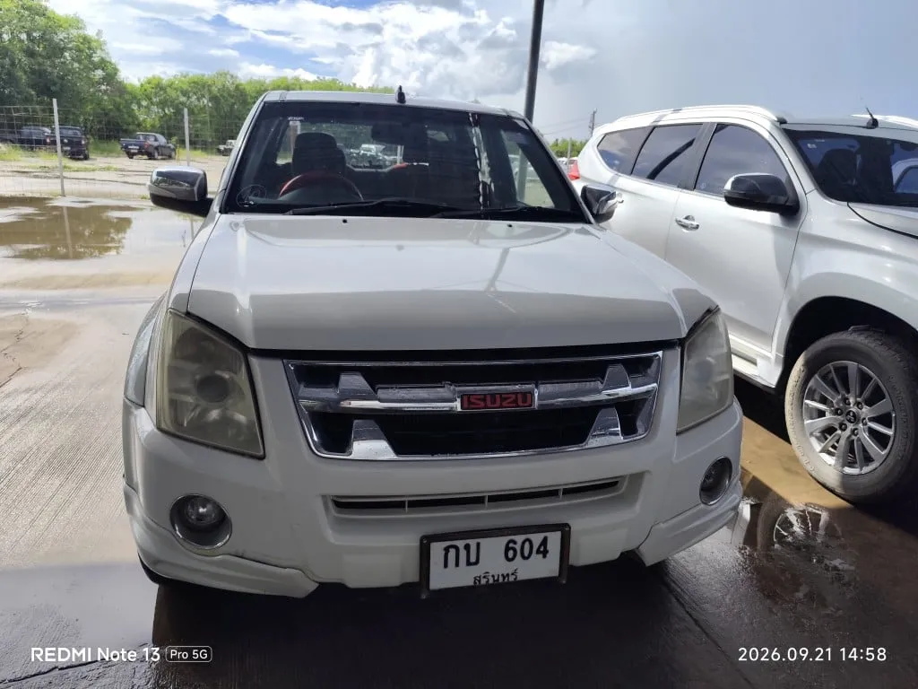 2011 Isuzu D-Max – 1