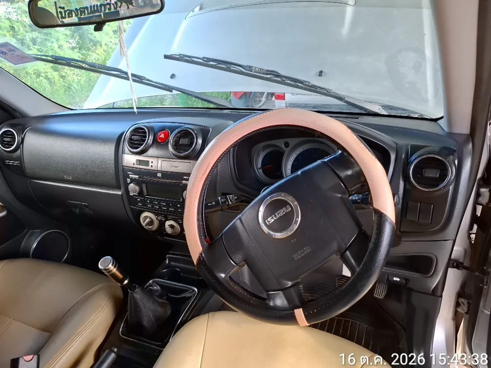 2009 Isuzu D-Max – 10