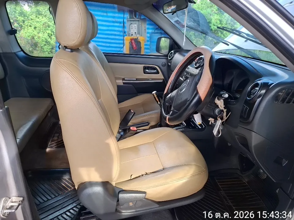 2009 Isuzu D-Max – 9