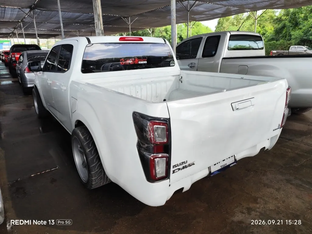 2022 Isuzu D-Max – 6