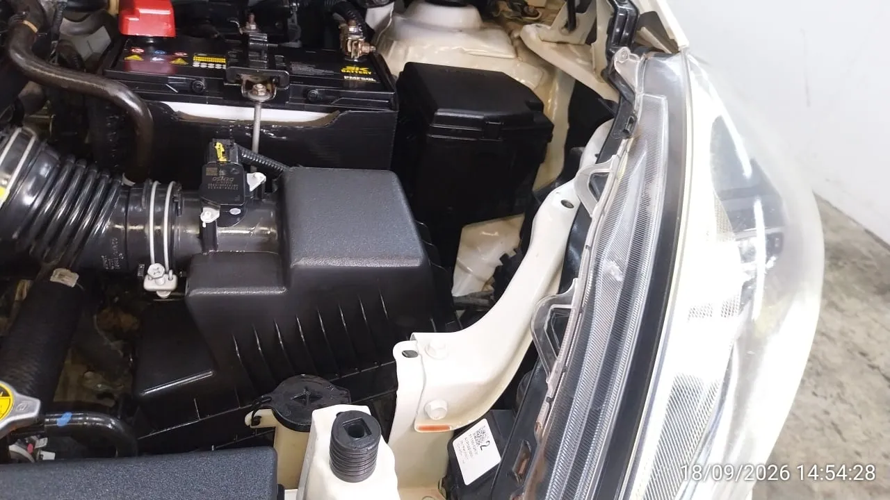 2018 Toyota Sienta – 6