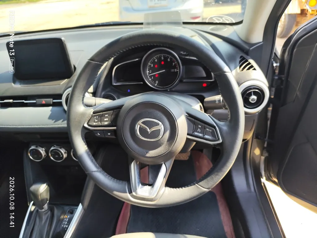 2020 Mazda Mazda2 – 11