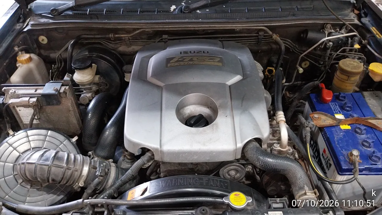 2010 Isuzu D-Max – 7