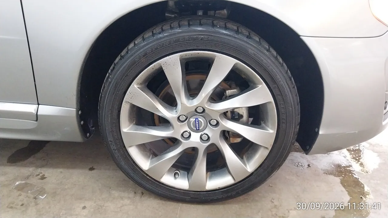 2014 Volvo S80 – 12
