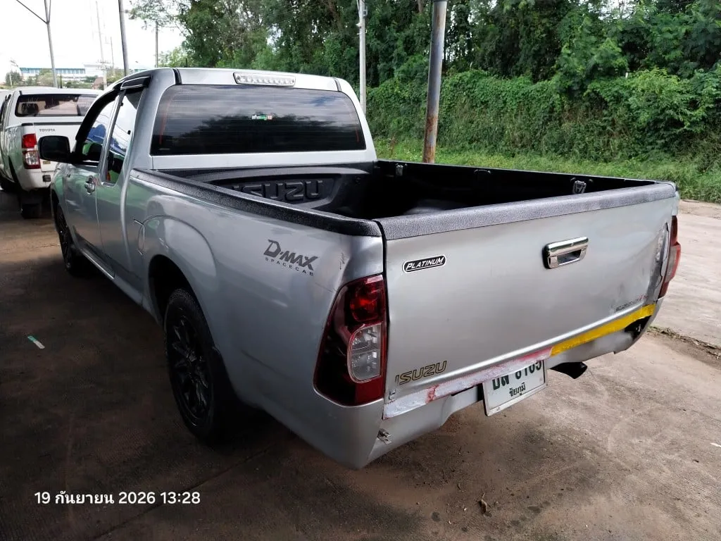 2010 Isuzu D-Max – 6