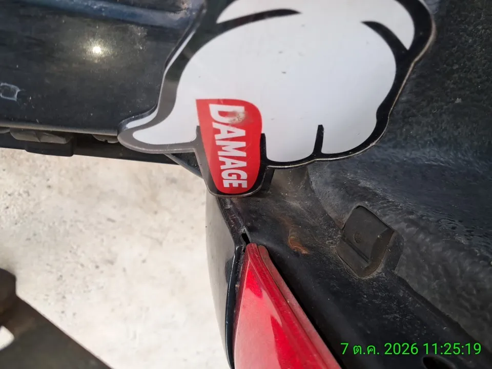 2010 Isuzu D-Max – 12