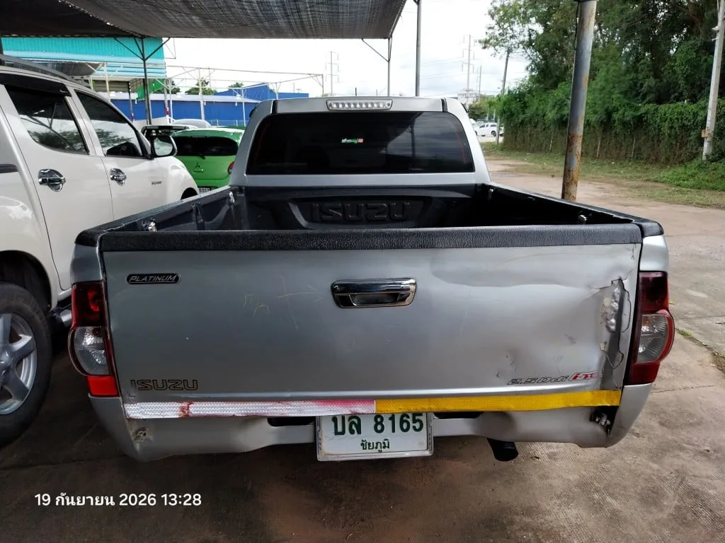 2010 Isuzu D-Max – 5