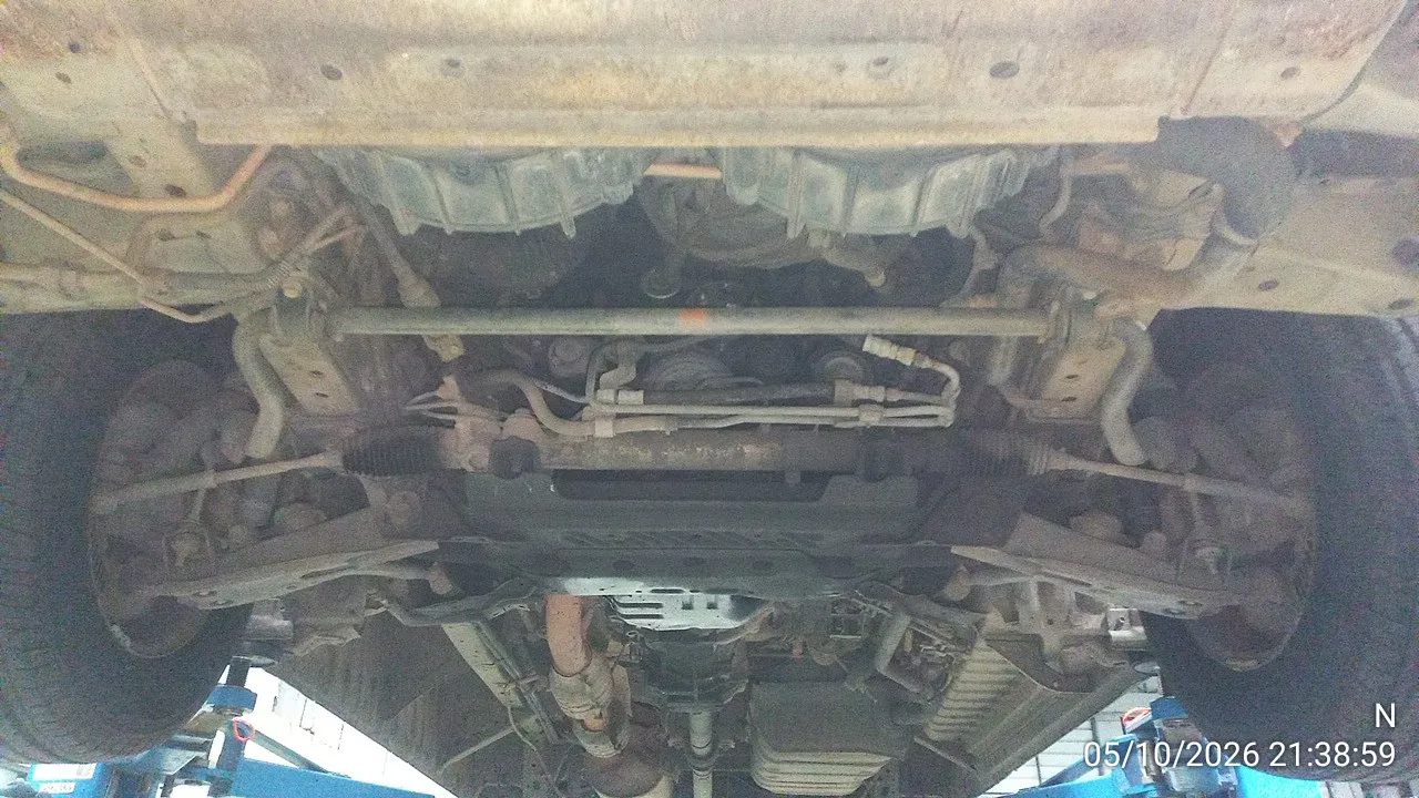 2012 Toyota Commuter – 11