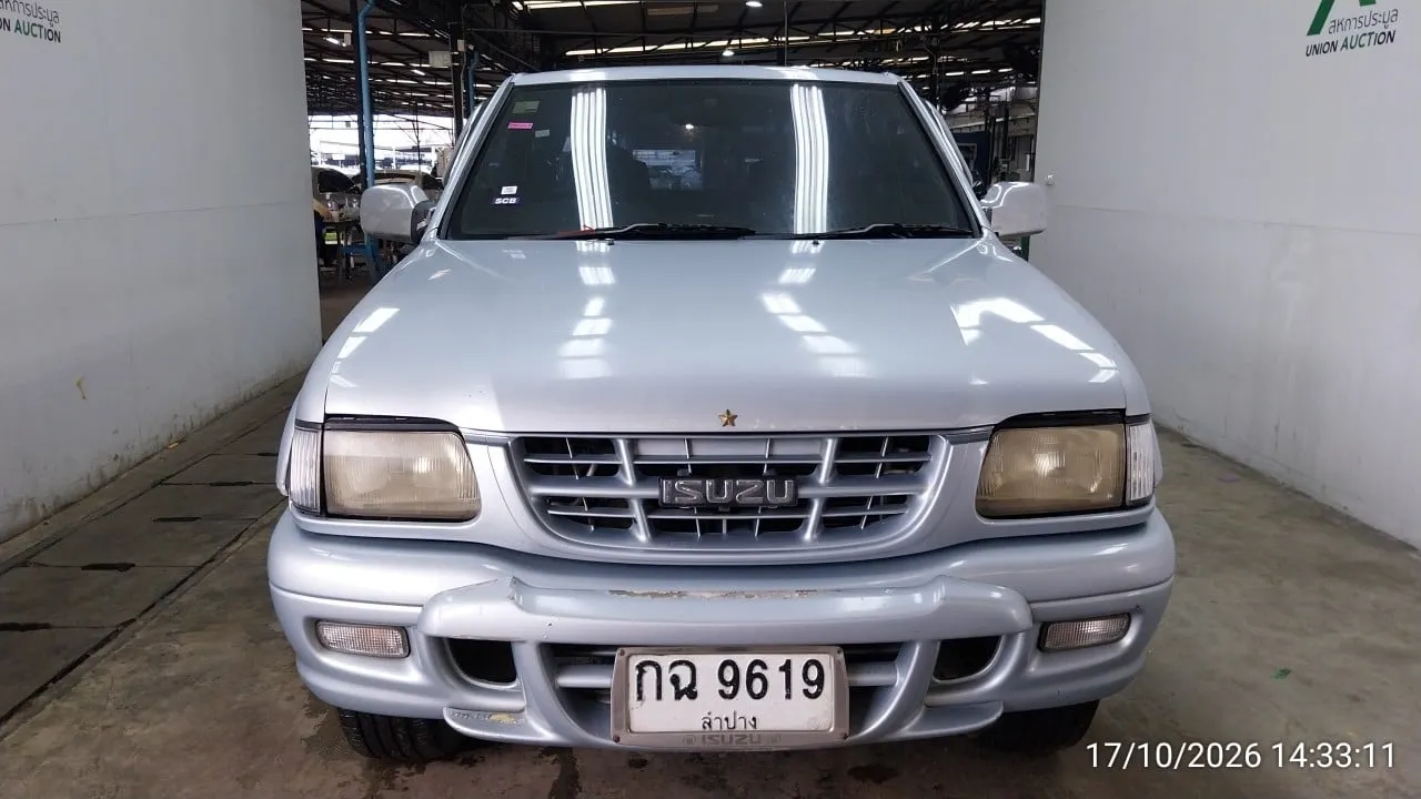 2002 Isuzu D-Max – 1