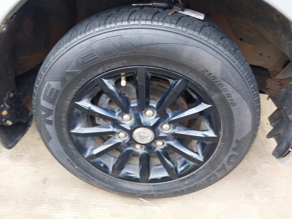 2010 Isuzu D-Max – 10