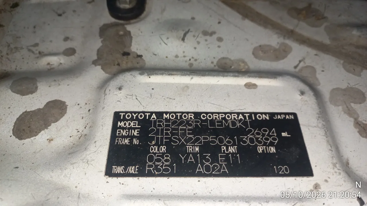 2012 Toyota Commuter – 2