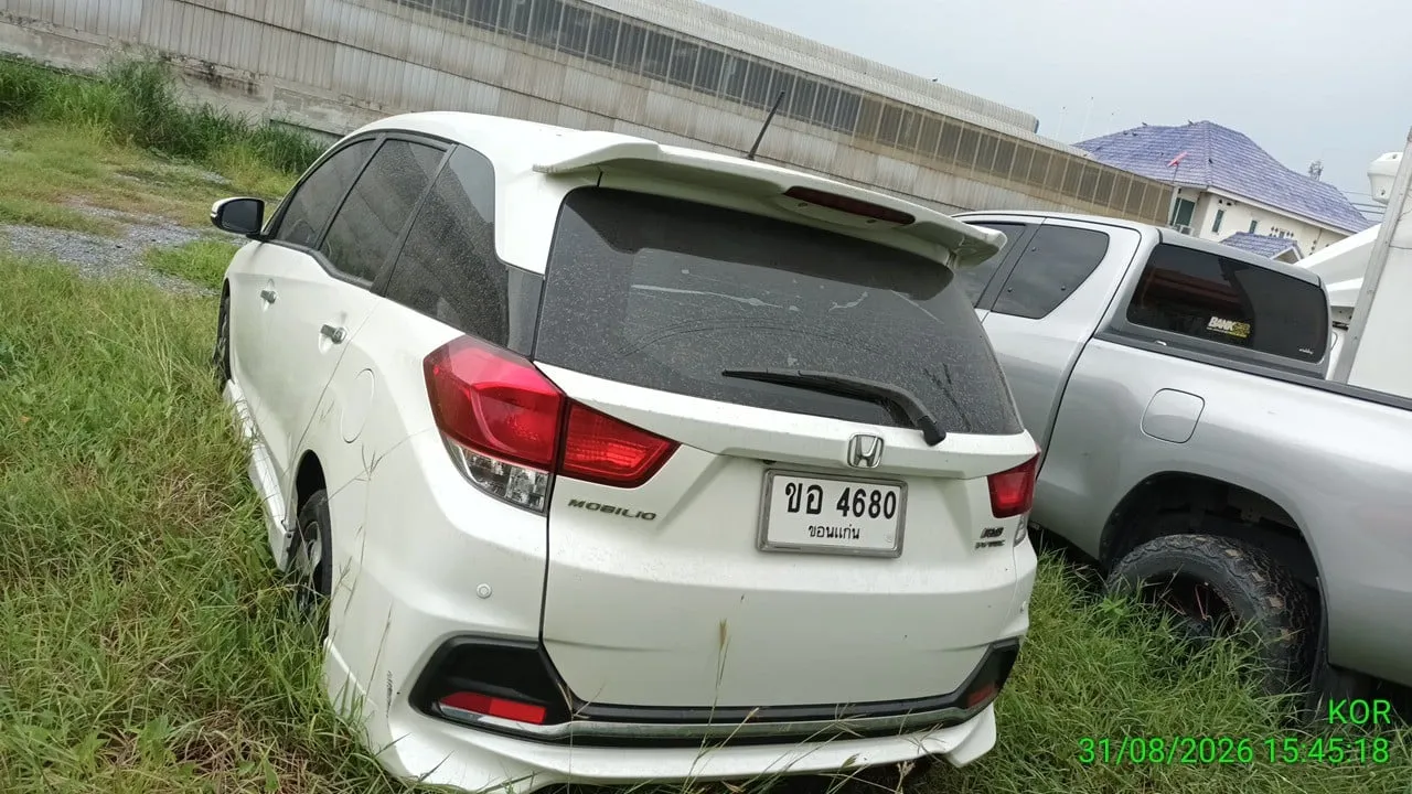 2015 Honda Mobilio – 5
