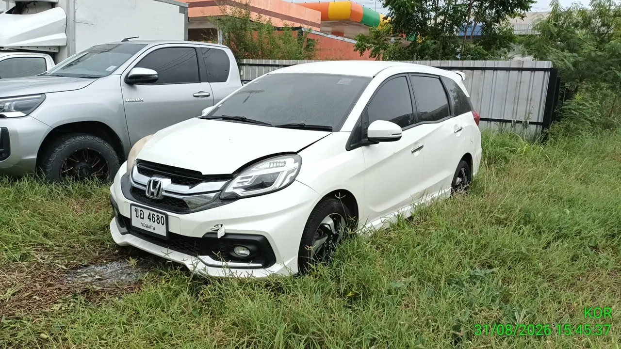2015 Honda Mobilio – 8