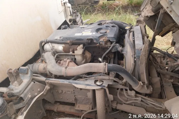 2011 Isuzu NMR – 4