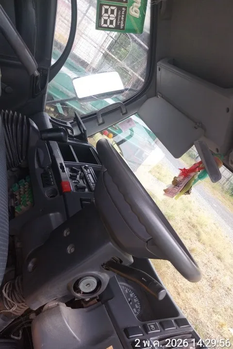 2011 Isuzu NMR – 7