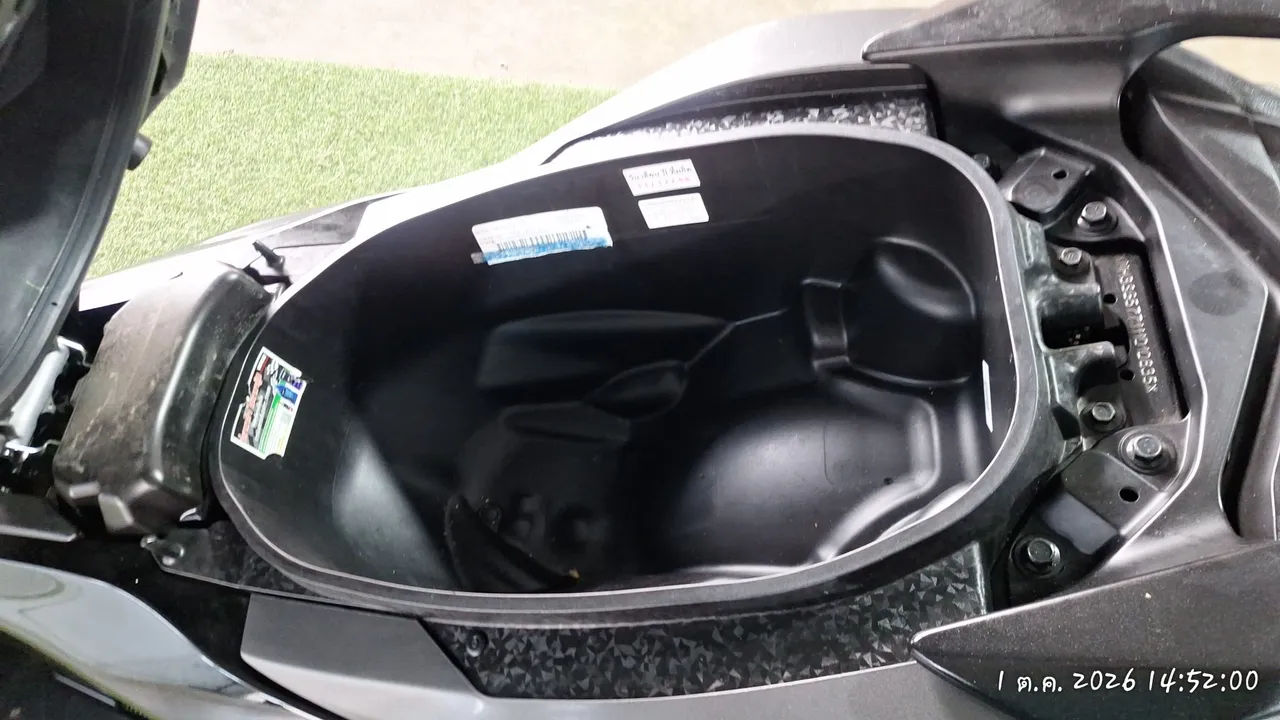 2025 Yamaha N-Max – 12