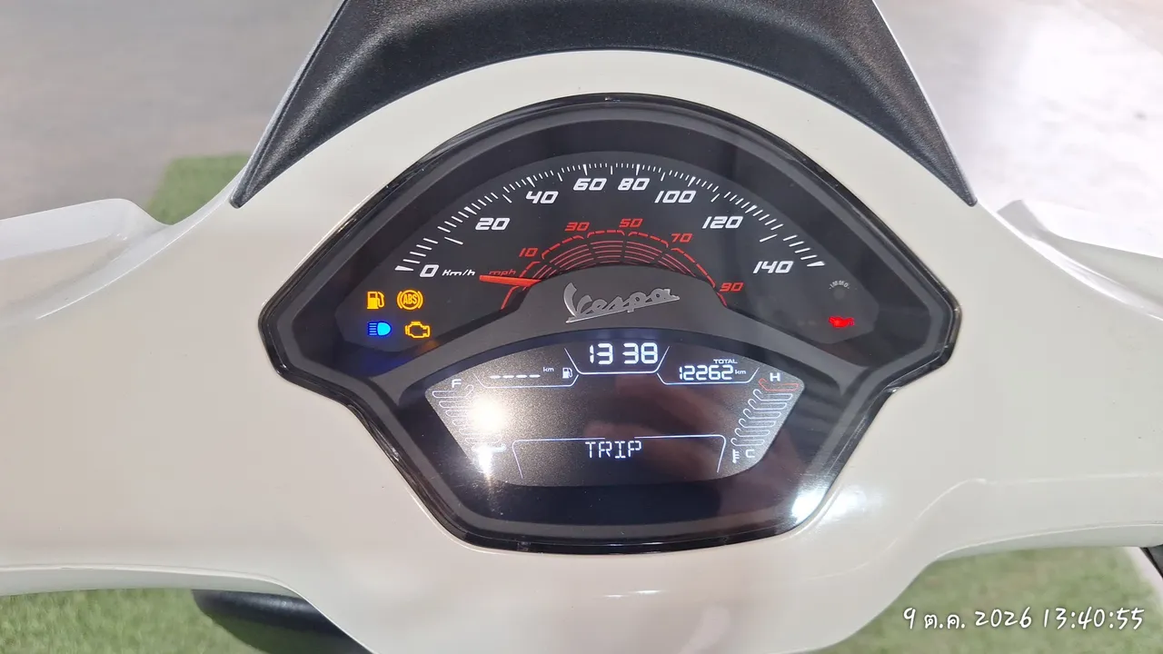 2025 Vespa Sprint – 9