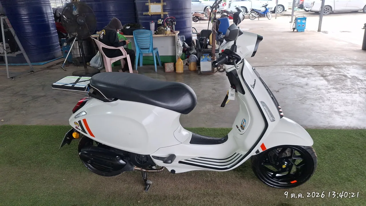 2025 Vespa Sprint – 4