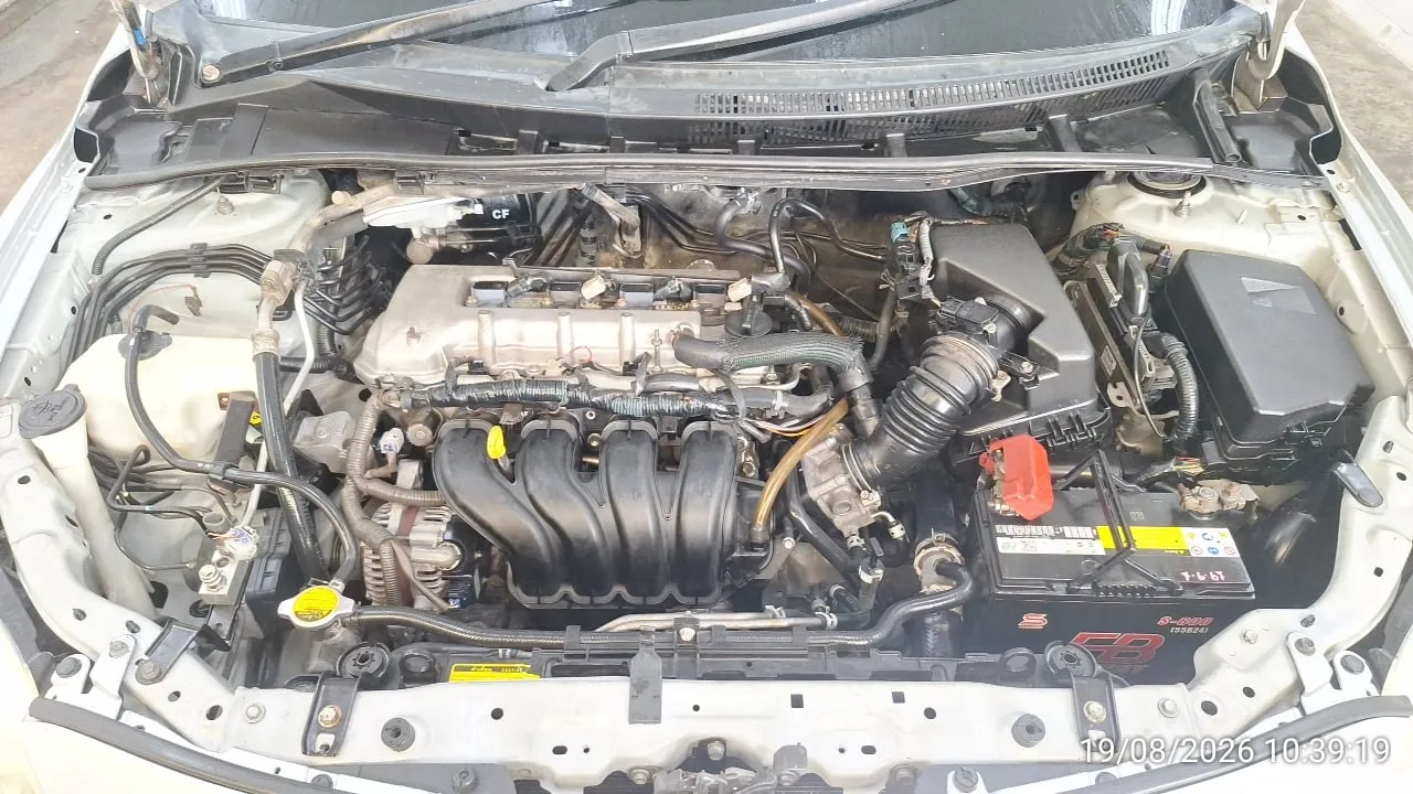 2010 Toyota Corolla Altis – 4