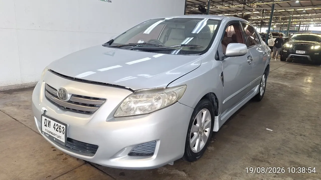 2010 Toyota Corolla Altis – 3