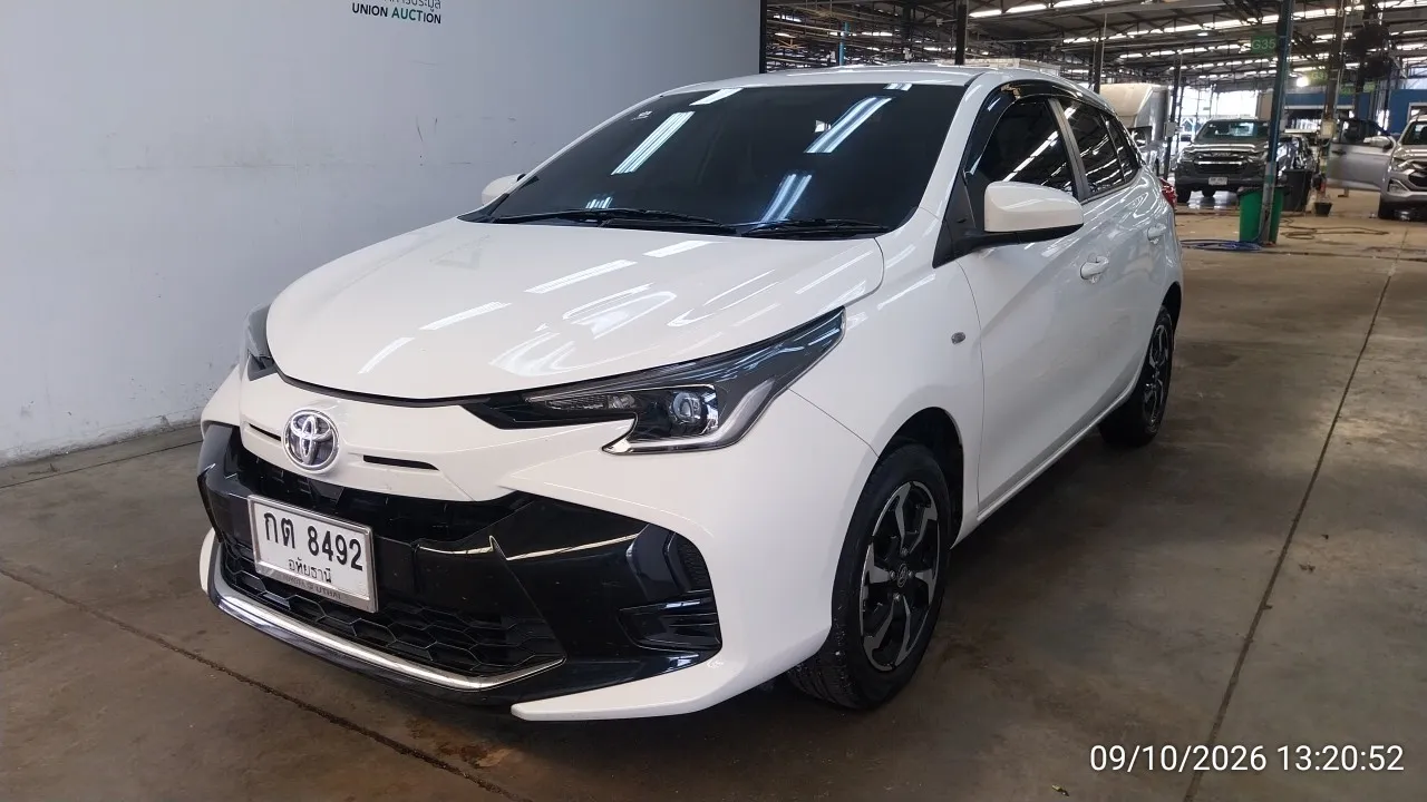 2025 Toyota Yaris – 3