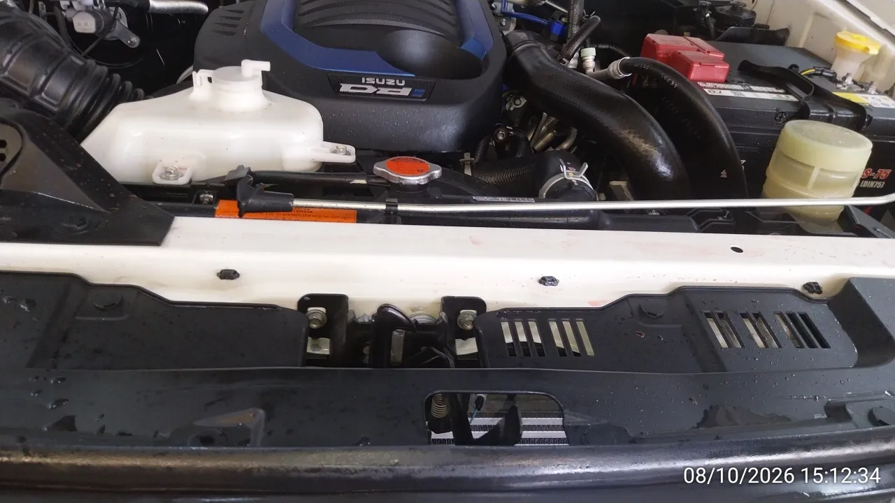 2022 Isuzu D-Max – 5