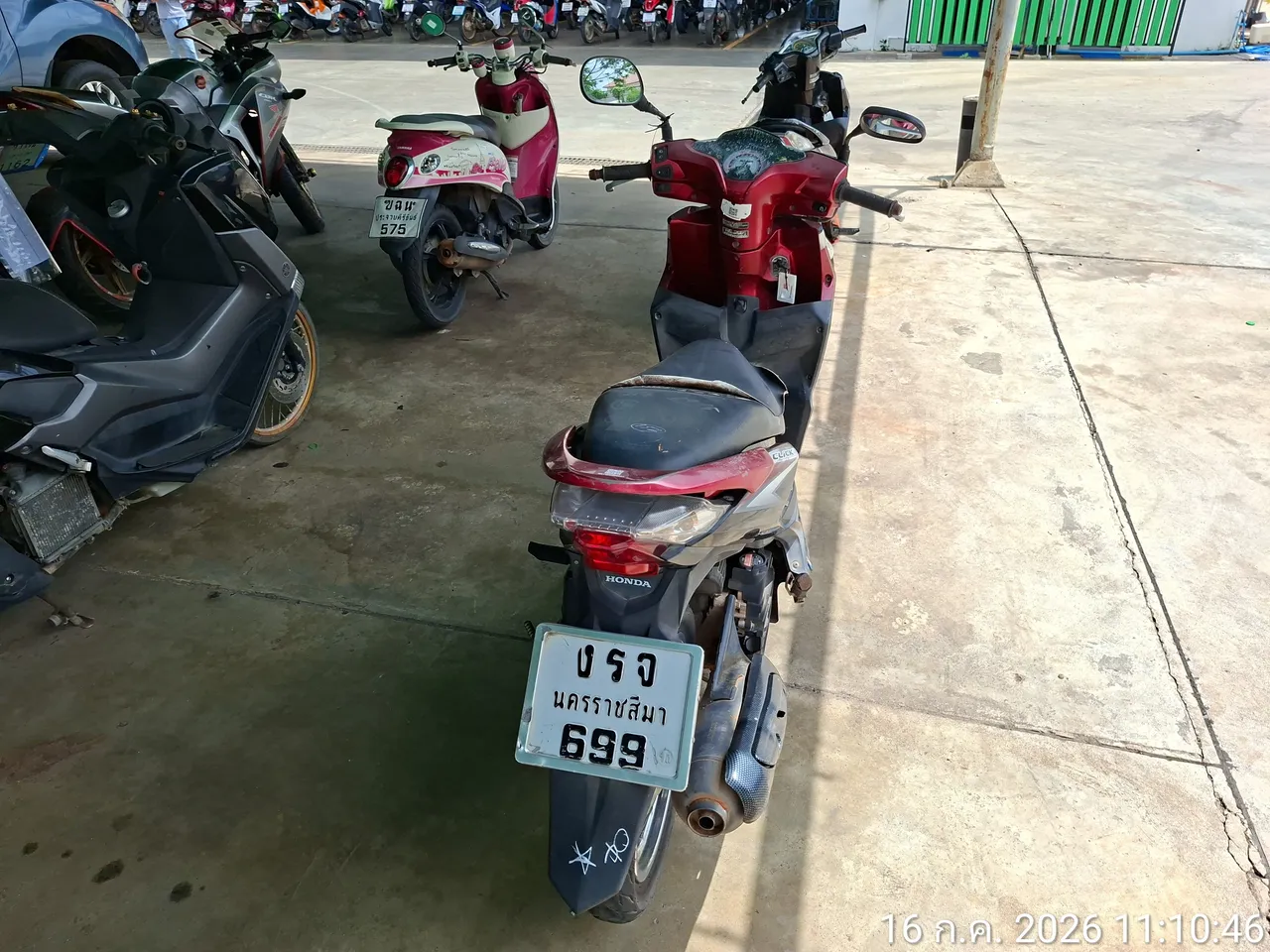 2010 Honda Click – 11