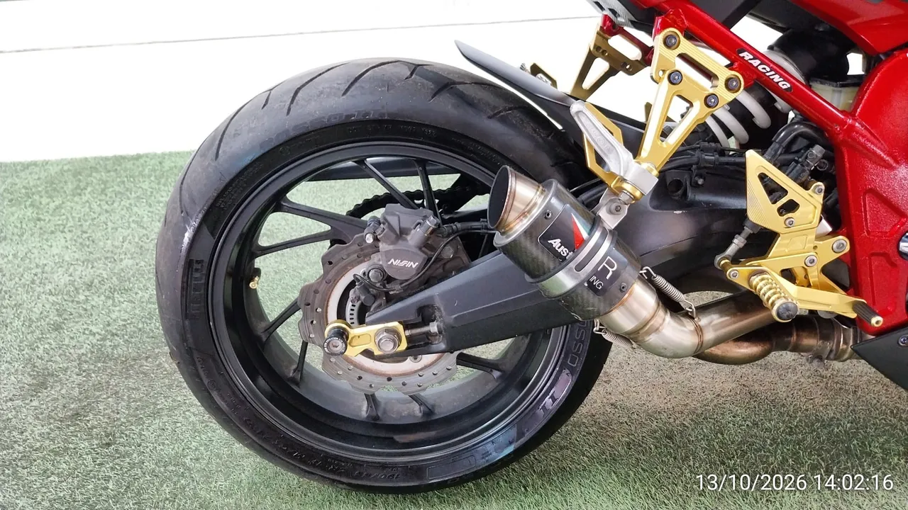 2016 Honda CBR650F – 12