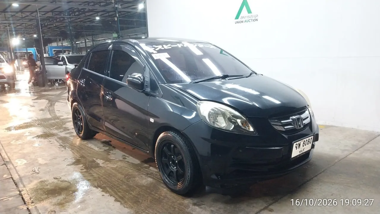 2013 Honda Brio Amaze – 2