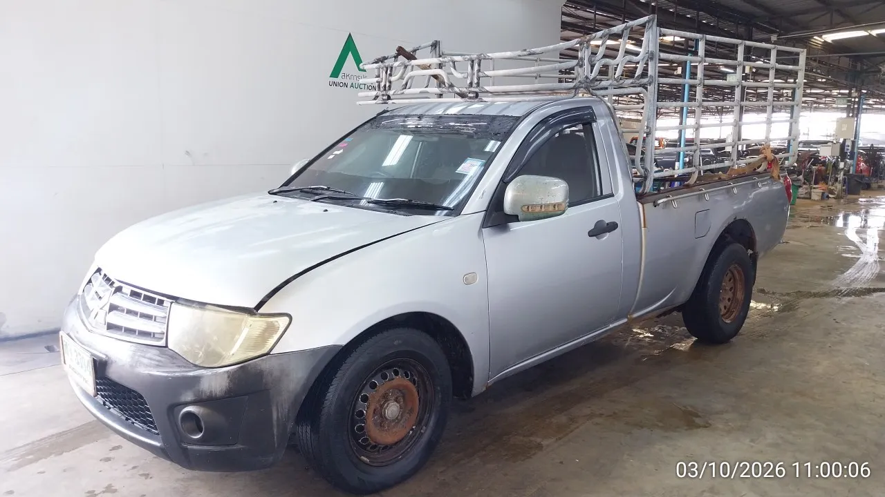 2011 Mitsubishi Triton – 3