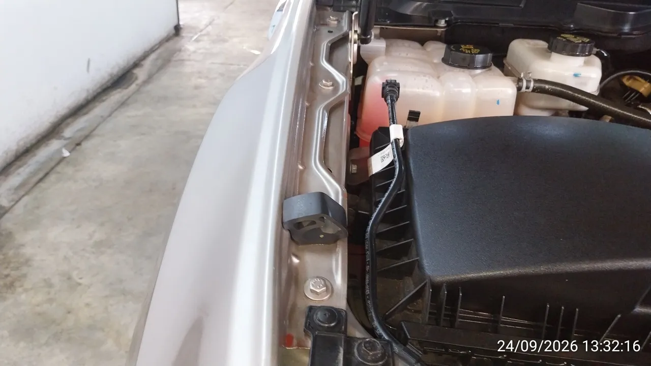 2015 Ford Everest – 11