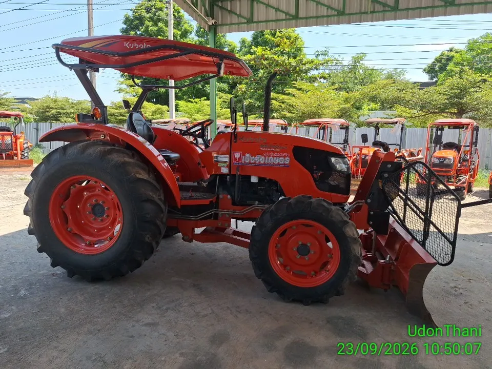 2025 Kubota M6240SUH-B – 4