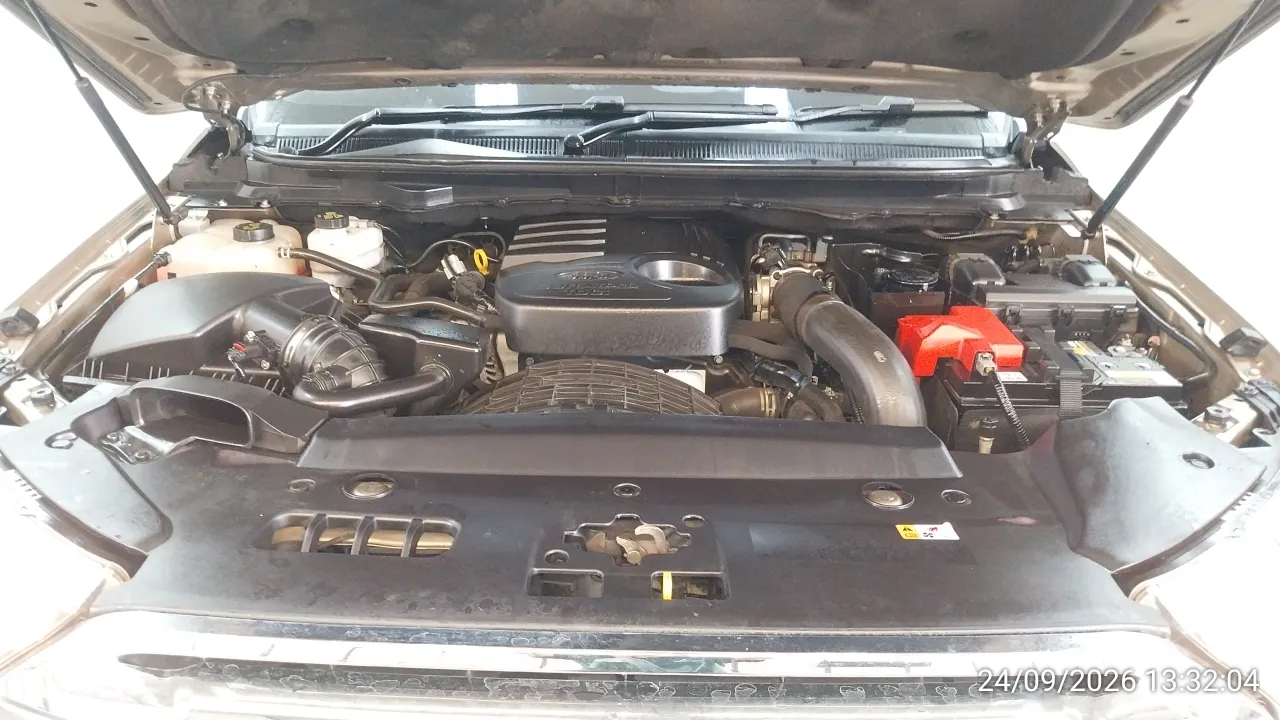 2015 Ford Everest – 4