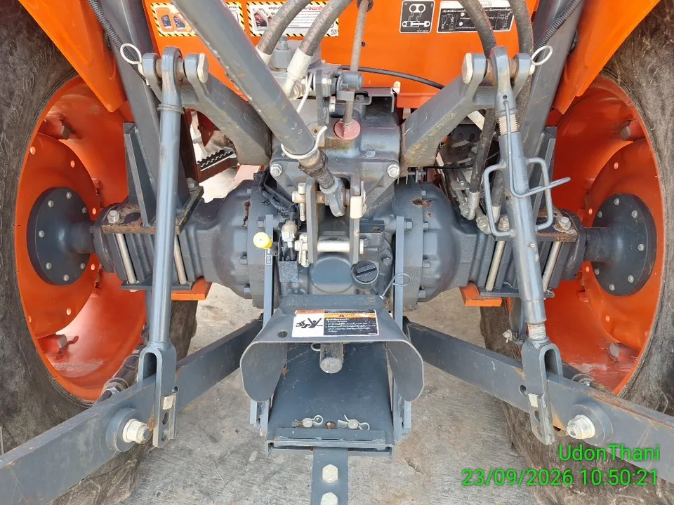 2025 Kubota M6240SUH-B – 6
