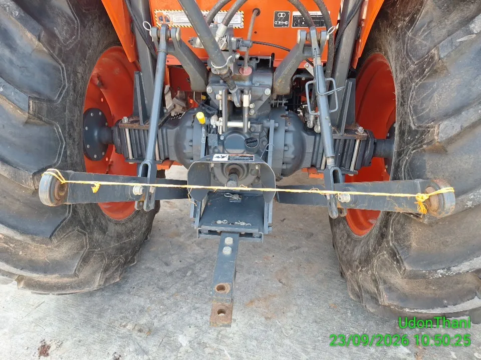 2025 Kubota M6240SUH-B – 7