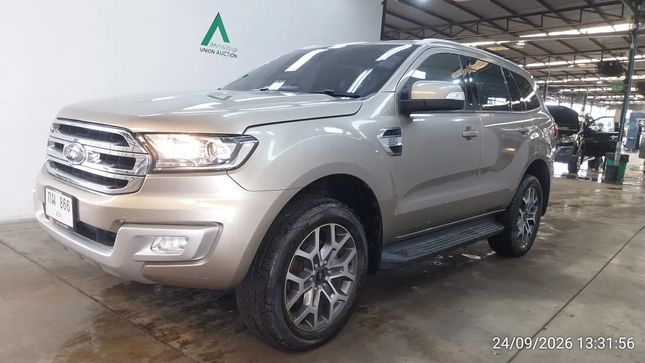 2015 Ford Everest – 3