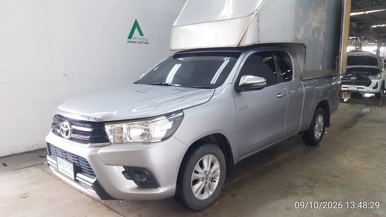 2017 Toyota Hilux Revo – 3