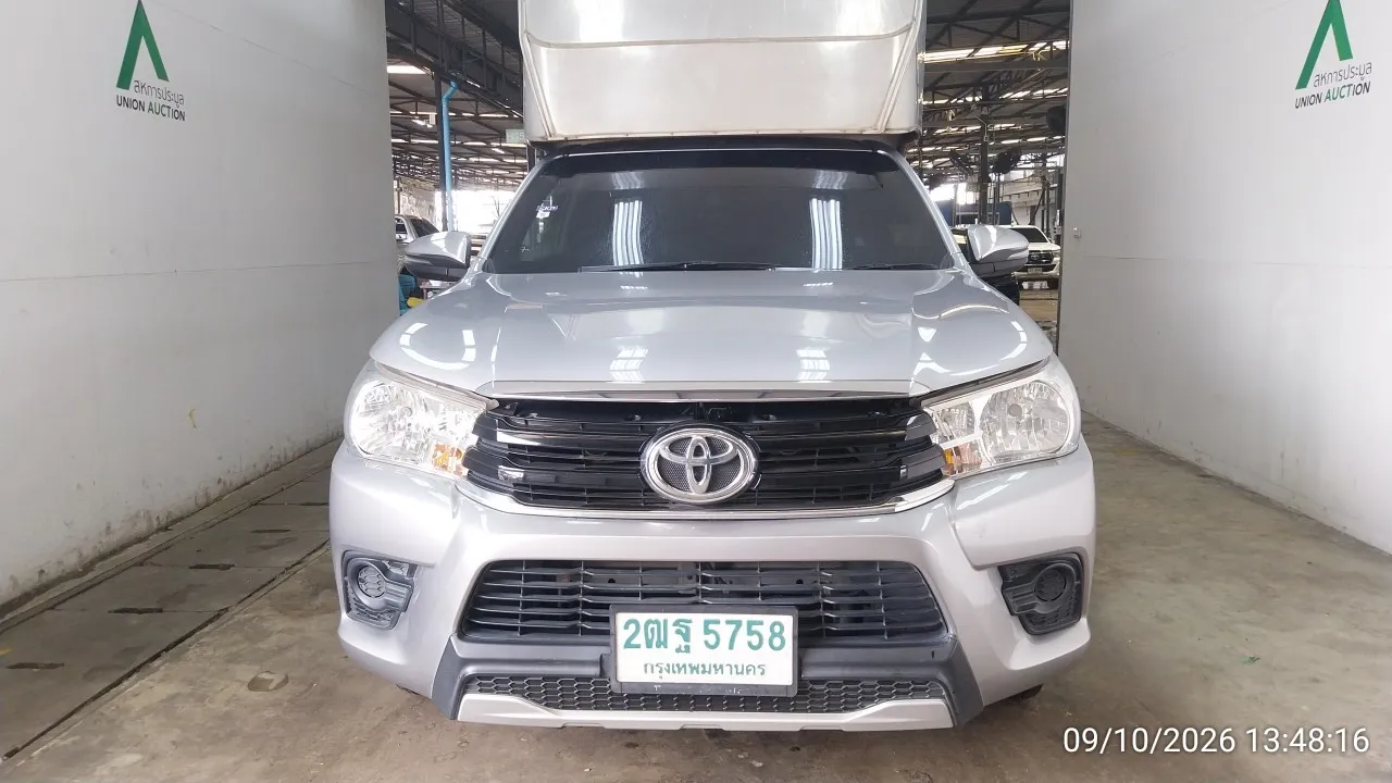 2017 Toyota Hilux Revo – 1
