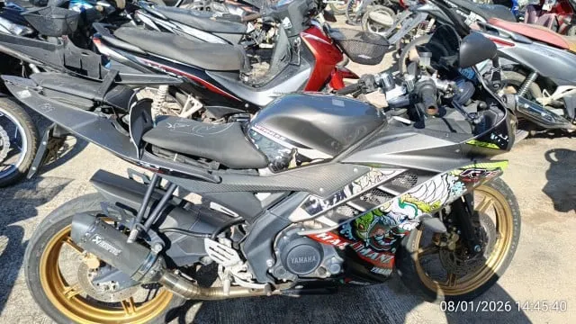 2016 Yamaha YZF-R15 – 7