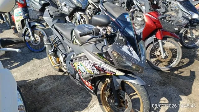 2016 Yamaha YZF-R15 – 8