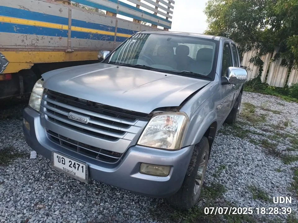 2004 Isuzu D-Max – 2