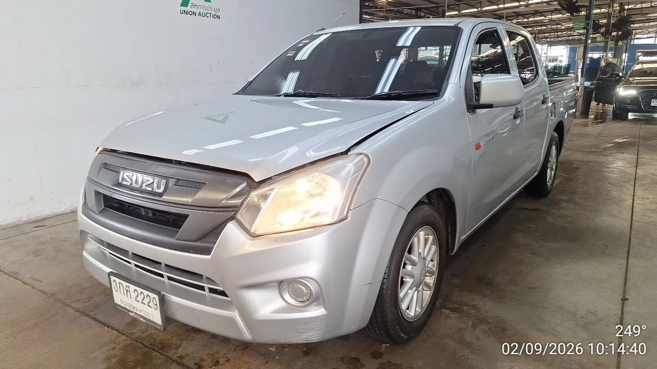2017 Isuzu D-Max – 3